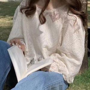 [다잇템]여성 펀칭 비침 레이스 흰색 블라우스