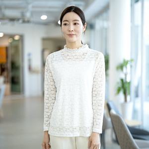 여성 엄마옷 레이스 반폴라 긴팔 티셔츠 TP301032 중년여성의류/50대/60대/마담/빅사이즈/할머니옷