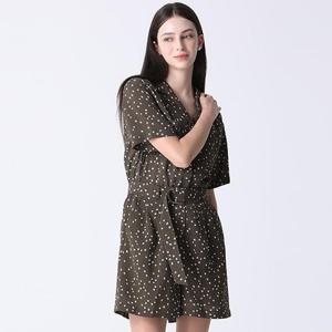 [리스트]오픈카라 숏 점프수트 (택가격： 228000원)
