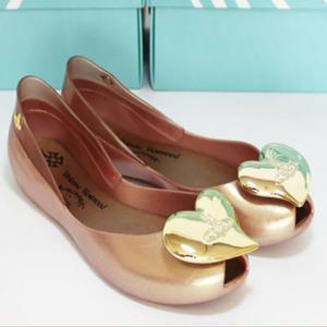비비안웨스트우드 Vivienne Westwood 멜리사 메탈릭 핑크 골드 플랫 젤리슈즈 31864 52914