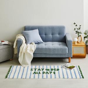 터프팅 블루 스트라이프 레터링 러그 60x150