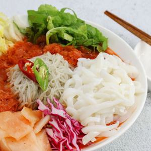야심찬 제주 갑오징어 물회 2인분세트 (갑오징어 200g+제주물회육수 2봉+냉면 1봉)