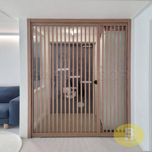 초슬림유압 비대칭양개스윙중문 간살형 우드 투명강화유리