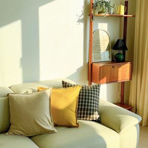 리브숨 국내산 무형광 소파쿠션 쿠션솜