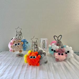 15가지 컬러 폼폼 먼지 키링 가방 열쇠고리 키치 석탄 인형 우정템 커플템 친구 생일 선물