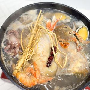 해신탕 밀키트 보양식 복날 삼계탕