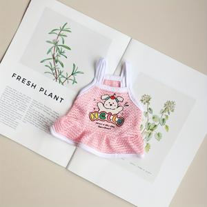TEMU 여름용 민소매 강아지 드레스 - 통기성 메쉬 소재 귀여운 캐릭터 프린트, 가벼운 소형견 의류, 4가지 색상 (핑크/블루/화이트/그린), 개별 종류 맞춤복, 편안한 풀오버 펫웨어