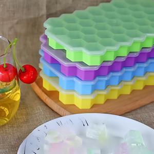 TEMU 4pcs 실리콘 허니콤 아이스 큐브 트레이 - 37 구멍, BPA 프리, 쉽게 풀리는 뚜껑, 냉동 음료 및 스낵에 완벽, 생생한 육각 패턴, 식품 안전 및 쌓을 수 있는, 냉동기용 아이스 트레이|얼음트레이