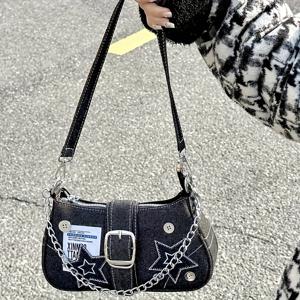 TEMU 새로운 트렌디 스파이시 스타일 스타 가방 - 블랙 싱글 숄더 언더암 가방, 지퍼 클로저, 체인 스트랩, 스타 장식, 폴리에스터 안감, 손세탁 가능, 니치 액세서리|스타 장식 가방|지퍼 클로저, 언더암 가방