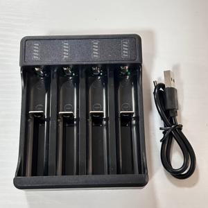 TEMU USB-C 케이블이 있는 4슬롯 고속 충전 리튬 배터리 충전기, 18650, 14500, 26650용 지능형 전력 표시, 최대 36V 전압 - 배터리 미포함, 현대식 배터리 충전 , 과전압 보호