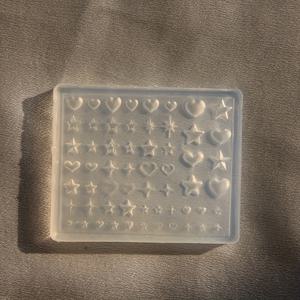 TEMU 레진, 클레이, 왁스용 3D 별 & 하트 실리콘 몰드 - 다양한 크기와 모양의 미니 직사각형 재사용 가능 공예 몰드, DIY 주얼리 만들기, 키체인, 귀걸이 장식, 손가락 아트 장식, 공예용 실리콘 몰드, 키체인 액세서리, 데코레이티브 공예, 비점착 표면, 디테일 인상