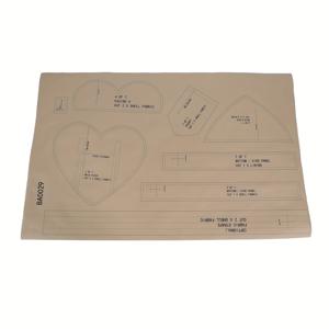 TEMU 1:1 스케일 하트 모양 여성 핸드백 재봉 패턴 - 연한 갈색 종이 공예 템플릿, 단계별 DIY 설명서 포함, 초보자 친화적 선물, 수제 가방 디자인, 세부 스티칭 지침