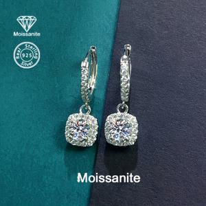TEMU 925 실버 1캐럿 화이트 모이사나이트 펜던트 귀걸이 - 생일, 발렌타인데이, 크리스마스, 할로윈, 파티, 웨딩 패션 주얼리 여성용