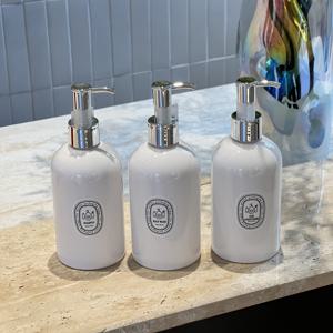 TEMU 샴푸, 샤워 젤, 에센스용 3팩 200ml/6.7oz 스퀴즈 플라스틱 빈 병 - 비침 방지 화이트 욕실 액세서리와 9개의 방수 라벨 포함