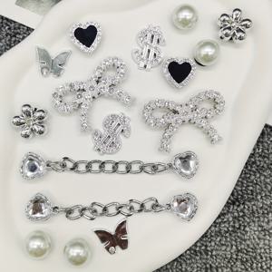 TEMU 16pcs 실버 하트 모양 체인 신발 자수 블링 라인스톤 리본 달러 신발 장식 DIY 제거 가능한 인공 비즈 신발 액세서리 다기능 꽃 나비 신발 클립 장식 여성용 샌들 슬라이드 슬리퍼 생일 파티 선물