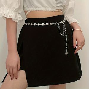 TEMU 여성 액세서리용 플로럴 메탈 허리 벨트, 드레스, 셔츠, 슈트 등 다양한 패션 옷에 적합하며, 트렌디한 허리 벨트 장식으로 사용할 수 있습니다.