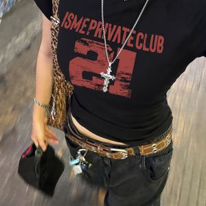 TEMU 여성용 'I AM A PRIVATE CLUB' 그래픽 티셔츠 - 캐주얼 크루넥, 반팔, 신축성 있는 폴리에스터 블렌드, 레드 & 블랙 프린트, 봄/여름 필수, 일상 티셔츠 | 에지 앱럴 | 광택 있는 소재, 여성용 티셔츠|반팔티|티셔츠|반팔티셔츠
