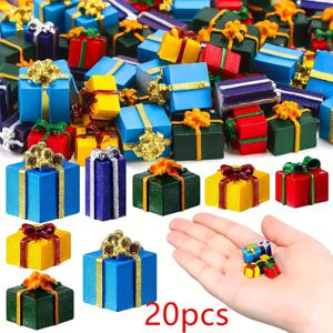 TEMU 10pcs/20pcs 아트 데코 레진 크리스마스 트리 미니 박스 장식, DIY 공예 펜던트 키트, 정원 액세서리, 새해 첫날 풍경 팔디움 조각, 테이블탑 디스플레이, 야외 사용, 전기나 배터리가 필요하지 않습니다