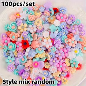 TEMU 50개/100개 신제품 6mm 플랫 백 레진 데이지 슬라임 비즈 혼합 컬러 라운드형 DIY 공예용 레진 액세서리, 스크랩북 장식 선물, 공예 소재, 매끄러운 질감의 데이지 모양 레진 꽃|슬라임