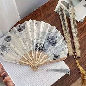 TEMU 수제 중국 수묵화 접이식 부채 - 베이지/갈색/흰색/녹색 꽃무늬 디자인, 가벼운 휴대용 손으로 만드는 냉각 팬, 무도회 공연 및 결혼식 선물, 특별한 행사 액세서리, 정교한 장인 정신