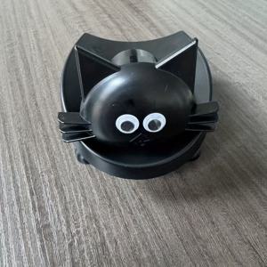 TEMU 재미있는 고양이 휴지걸이, 독립형 3D 프린트 블랙 셰프 휴지걸이, 상업용 휴지걸이, 및 자체 접착형 플라스틱 욕실 세트.