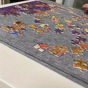 TEMU 1pc 80.01x59.94 cm 접이식 퍼즐 매트, 미끄럼 방지 표면, 경량 및 휴대용, 쉬운 보관, 1000pcs 조각 퍼즐에 완벽, 퍼즐 애호가를 위한 이상적인 선택, 여러 색상 제공, 장식 퍼즐 경계 | 경량 매트, 수선 보관