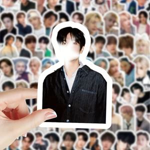 TEMU 100pcs SKZOO 주제 스티커 세트 - KPOP 아이돌 디자인, 비정형 모양, 자체 접착 종이, 물병, 노트북, 가방에 이상적 | 방황하는 팬들이 수집하고 선물할 수 있는 이상적인 선택, Kpop 소품