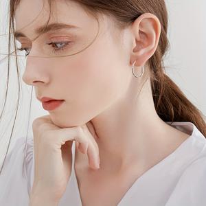 TEMU 1 쌍 여성 S925 스테링 실버 호프 귀걸이 - 2-5cm 대형 원, 1.5mm 두꺼운, 일상 착용, 휴일, 데이, 생일, 어머니의 날 선물, 호프 귀걸이, 다용도 보석, 클래식 스타일, 내구성 보석|귀걸이