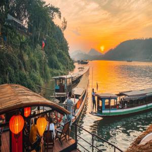 루앙프라방 크루즈 일일 투어 (빡우 동굴, 꽝시 폭포)