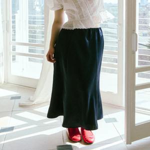 [그린버터] Silky banding Skirt (Navy)