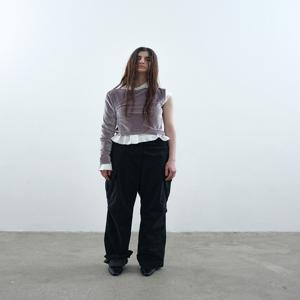 [낫띵에브리띵] VELVET ONE SLEEVE TOP IN GREY
