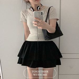 (숏기장????) 치마바지 저렴이❌ 발레코어룩 새틴 캉캉 뒷밴딩 플레어 프릴 미니 A라인 스커트 화이트(아이보리빛) 여름스커트 캉캉치마 페스티벌 여리스커트 휴가룩