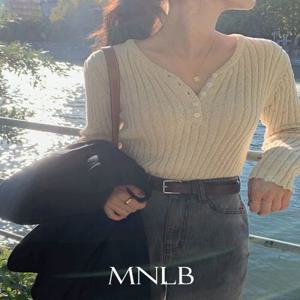 [????시즌오프] [6천장돌파/브이넥니트/여리핏/살안타템][직진배송][MNLB] 루체 반오픈 버튼 브이넥 부클 니트