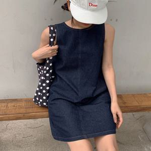 랜치 데님 미니원피스 2color / 봄 여름 썸머 레이어드 나시 뷔스티에 청원피스 민소매 빈티지 키작녀 미디 ops 면 편한 a라인 백리스 꾸안꾸 캐주얼 여행 데일리 뒷트임 숏