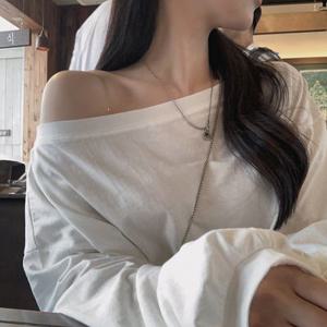 [여름 필수템] 썸머 이지 오버핏 오프숄더 긴팔 티셔츠