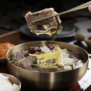 이효진 궁중 뼈없는 특갈비탕 800g 10팩 (호주/뉴질랜드산)