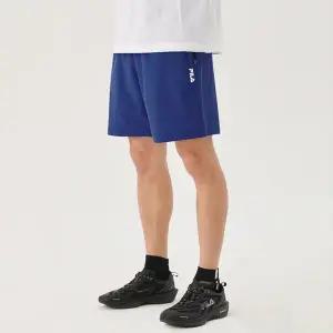 [휠라](대구신세계)[FILA] 냉감 스트레치 5부 트레이닝 팬츠 (FS2TRG2201M_BUE)