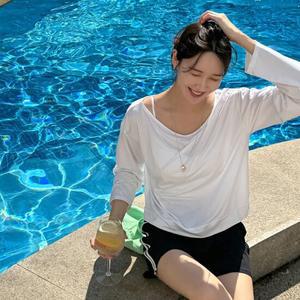 [메이블루] 루즈핏 긴팔 래쉬가드