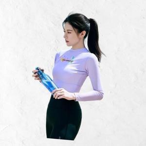 디스커버리 공식 프레시벤트 여성 핫썸머 크롭 래쉬가드 D.Violet