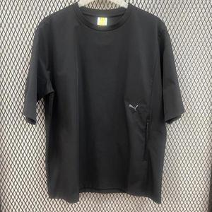 [푸마] HC04 남성 어반 우븐 반팔 티셔츠 남성 어반 우븐 반팔 티셔츠 941449 01 (S36133093)