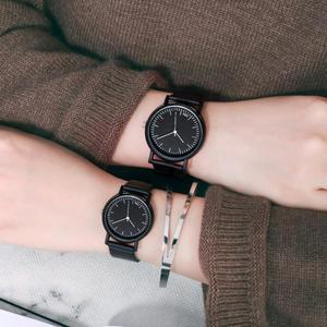 1Plus1 아날로그 MSTIANQ 심플블랙 손목시계 와치 AEN