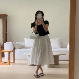 플루 플리츠 롱 스커트