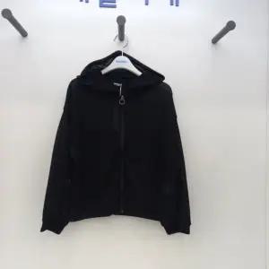 [에꼴리에]에꼴리에 쿨 니트 썸머 집업 가디건(25B5181  BK)_CJ