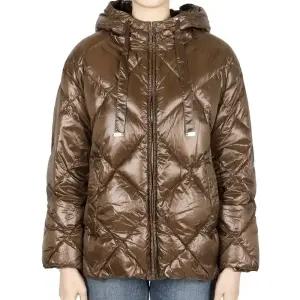 디몬트 막스마라 여성 더큐브 ANGY 후드 다운 패딩 자켓(카멜) 2429486115600 001
