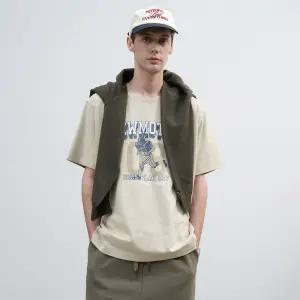 UNISEX 뉴모션 빈티지 오버핏 티셔츠 [BEIGE] / SBE3U01004-MAN
