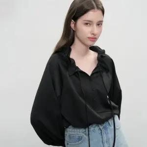 WOMAN 루즈핏 프릴 카라 블라우스 [BLACK] / WBE3L03504