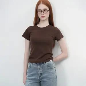 WOMAN 소프트 슬림핏 티셔츠 [BROWN] / WBE3L01503