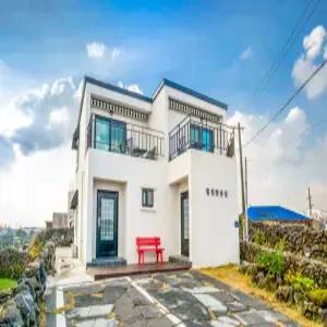 [제주 펜션] 제주 월정땅콩집펜션 (제주시)