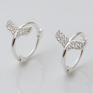 [메리그린]925 SILVER 실버 럭키테일 큐빅 원터치 링귀걸이