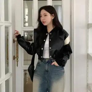 여자 크롭 가죽자켓 배색 항공점퍼 배색 자켓